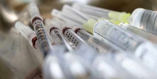 Virginia Teachers’ Union insists students get vaccine before
schools reopen 1