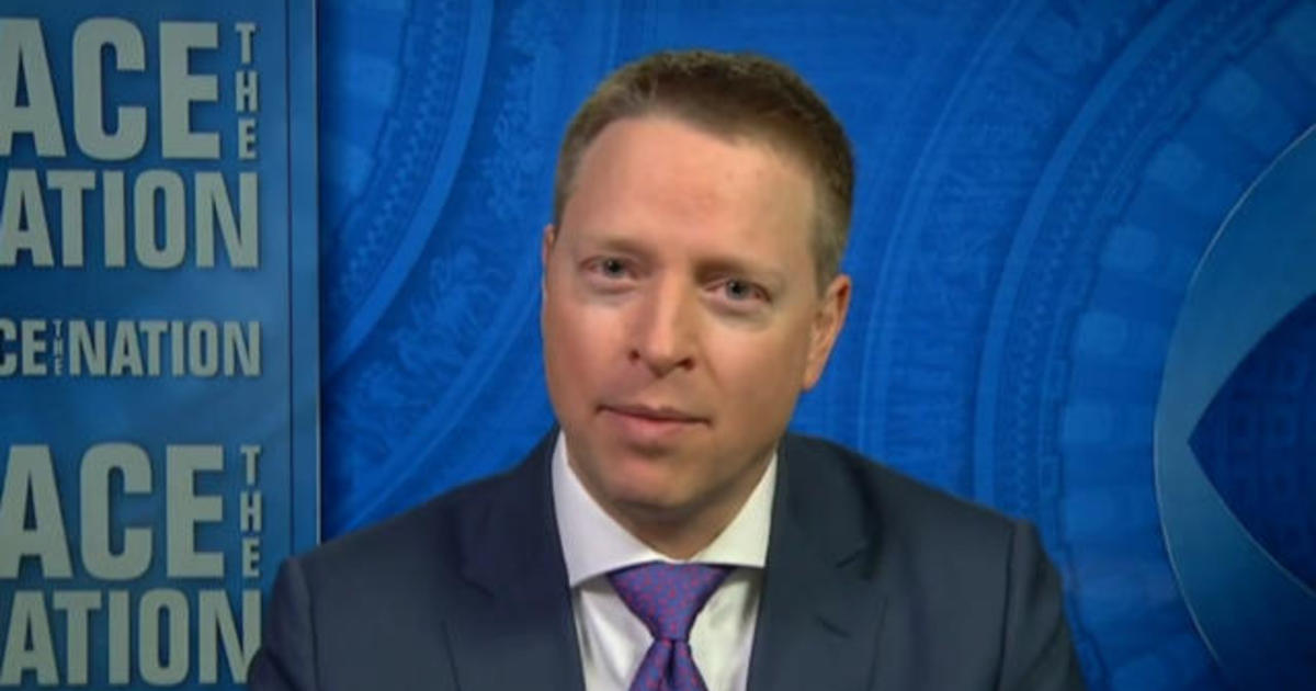 Ex-deputy national security adviser Matt Pottinger faults
China for trying to cover up coronavirus 1