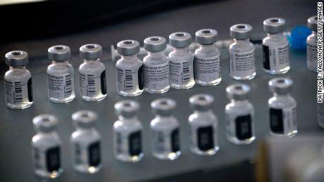 Prisoners in Massachusetts are getting their Covid-19
vaccines -- and reduced sentences 1