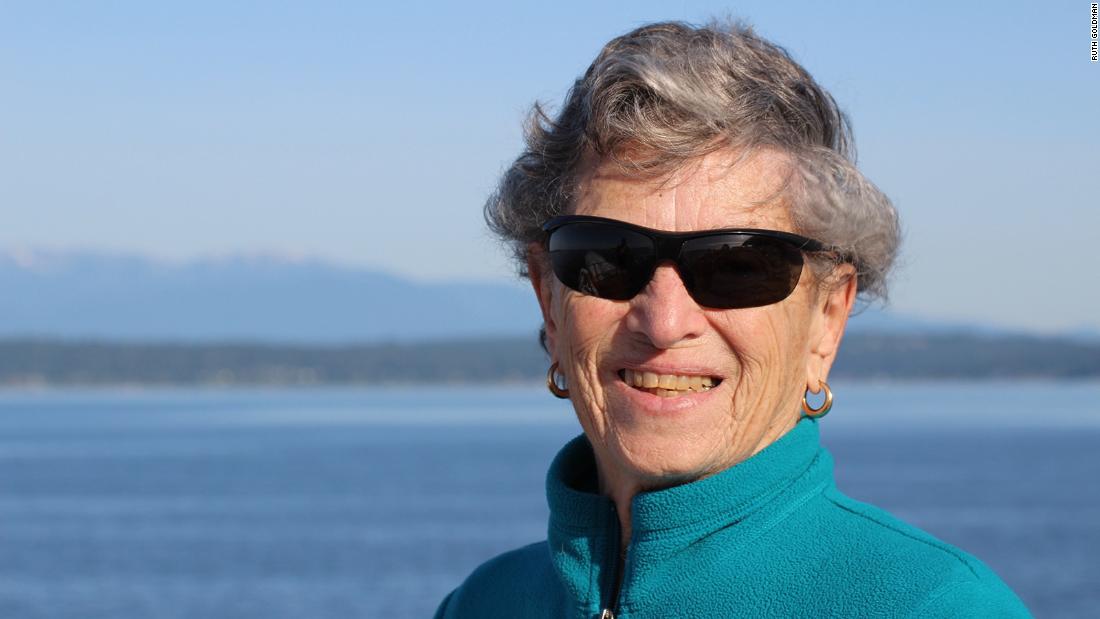 A 90-year-old Seattle woman walks six miles in snow to get
her Covid-19 vaccine 1