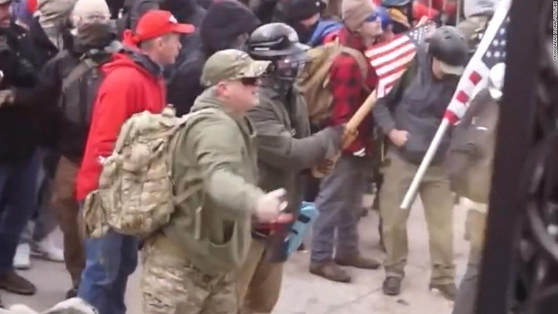 DOJ charges man who allegedly sprayed chemicals at cops in
Capitol riot 1