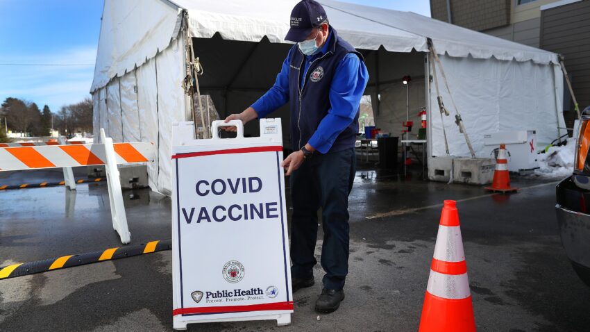 Over half a million people have been fully vaccinated
against COVID-19 in Mass. 1