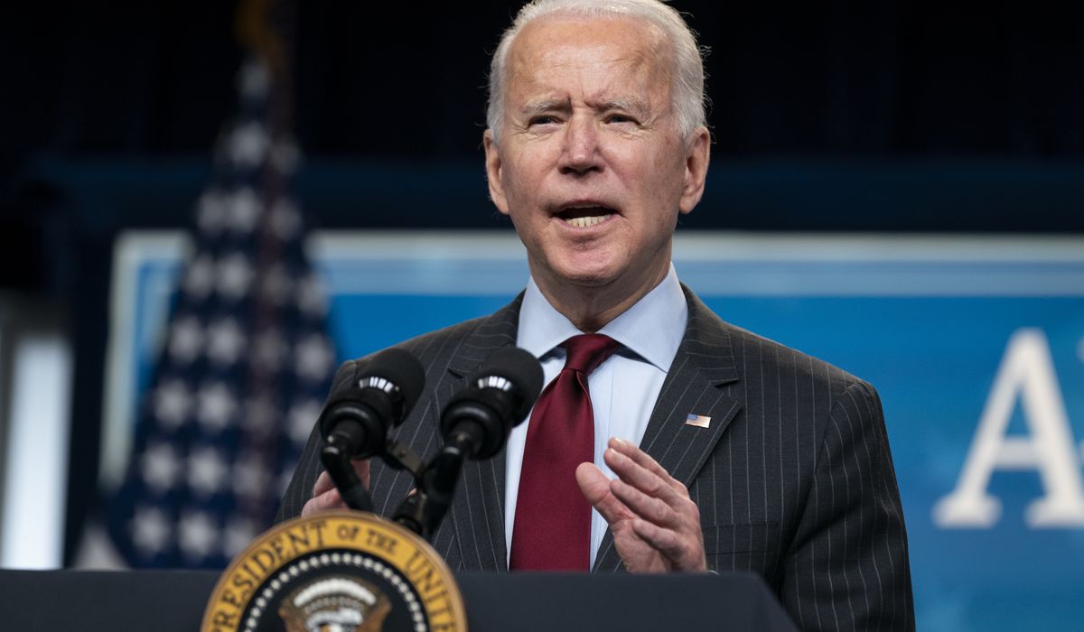 White House on COVID-19 toll: Flags to fly at half-staff for
five days 1