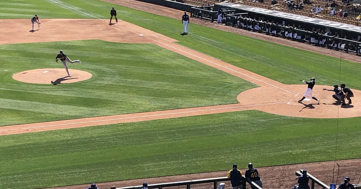 Engel homers in White Sox’ Cactus League opening
loss 1