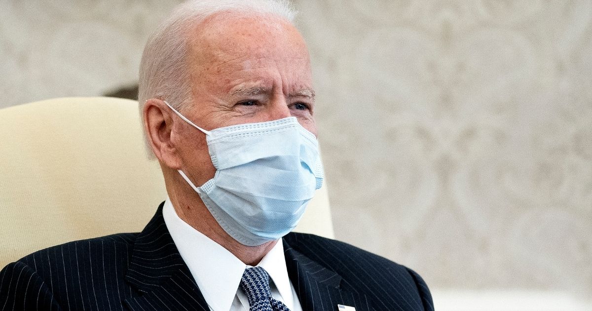 Biden Considering Dem Plan to Cut Even More of the Middle
Class Out of Next Stimulus Checks 1