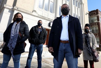 Black officer organization announces goal to make policing
more just, and a ‘symbol of safety and hope’ 1 Black officer organization announces goal to make policing
more just, and a ‘symbol of safety and hope’ 1