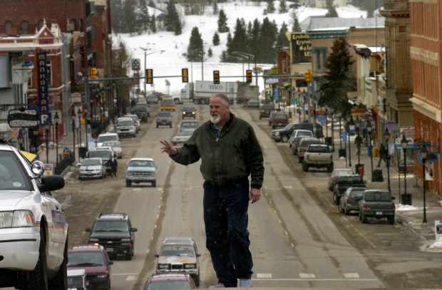 Former Leadville Mayor Bud Elliott dies after testing
positive for COVID-19 1