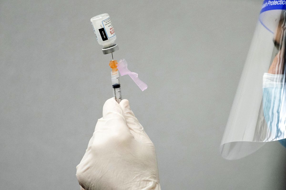 Illinois records 3,660 new coronavirus cases, 83 more deaths
(LIVE UPDATES) 1