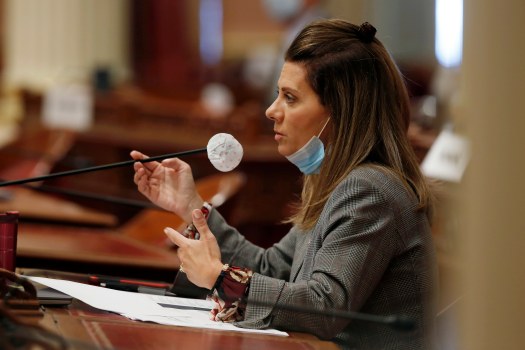 To fight ‘cancel culture,’ California state senator would
make political affiliation a protected class 1