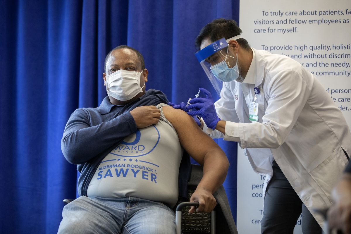 Gov. J.B. Pritzker allows state lawmakers to receive
COVID-19 vaccinations, joining Chicago city leaders and elected
officials who were already allowed doses in current rollout
plan 1 Gov. J.B. Pritzker allows state lawmakers to receive
COVID-19 vaccinations, joining Chicago city leaders and elected
officials who were already allowed doses in current rollout
plan 1