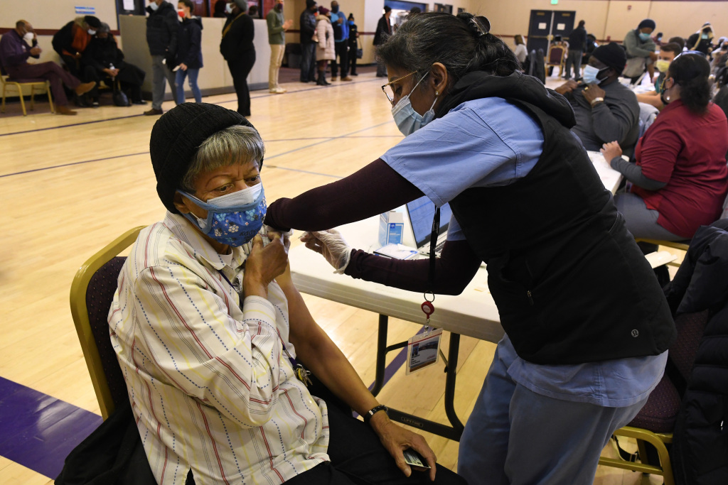 New poll finds 29% of Colorado Republicans plan to get the
COVID-19 vaccine 1