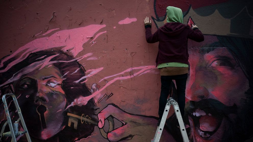 Barcelona sees sixth night of protests for jailed
rapper 1 Barcelona sees sixth night of protests for jailed
rapper 1