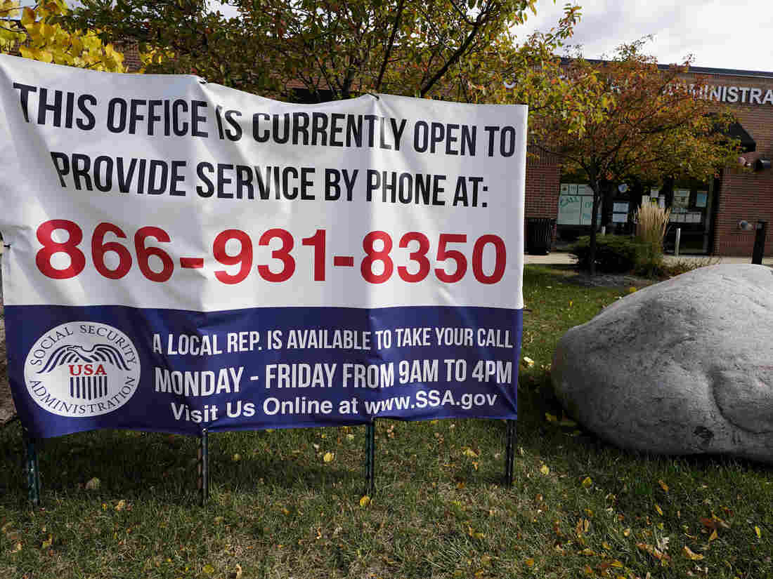 Huge Drop In Federal Aid For The Poorest Is Blamed On Closed
Social Security Offices 1