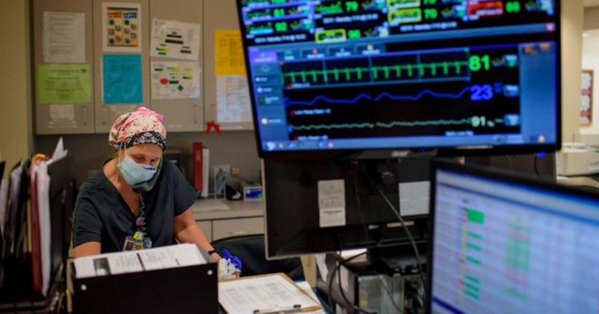 Doctor explains why COVID-19 variants are more
contagious 1