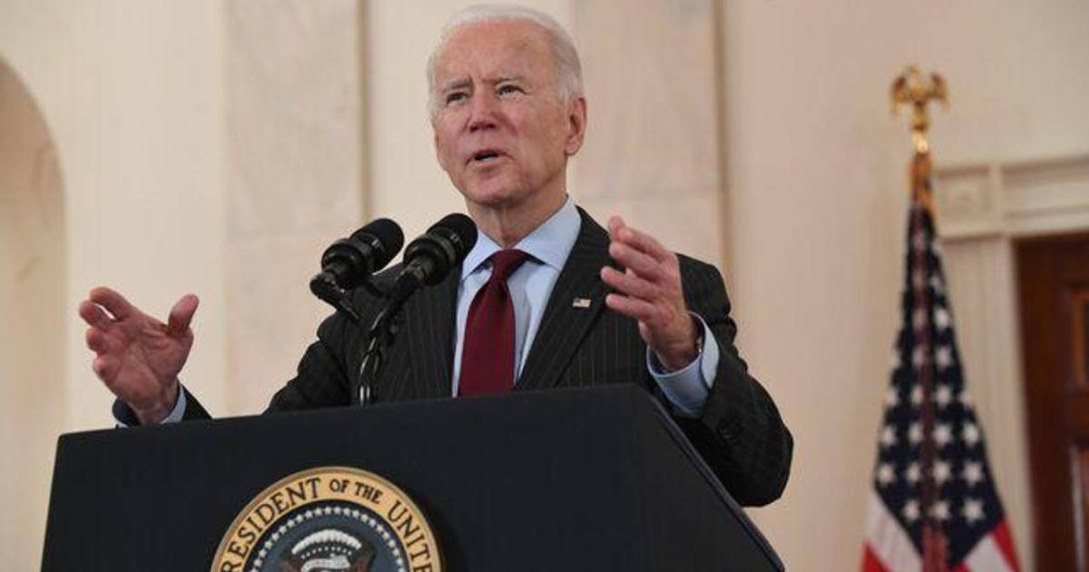 Biden speaks on 500,000 COVID-19 deaths as administration
focuses on economic relief 1