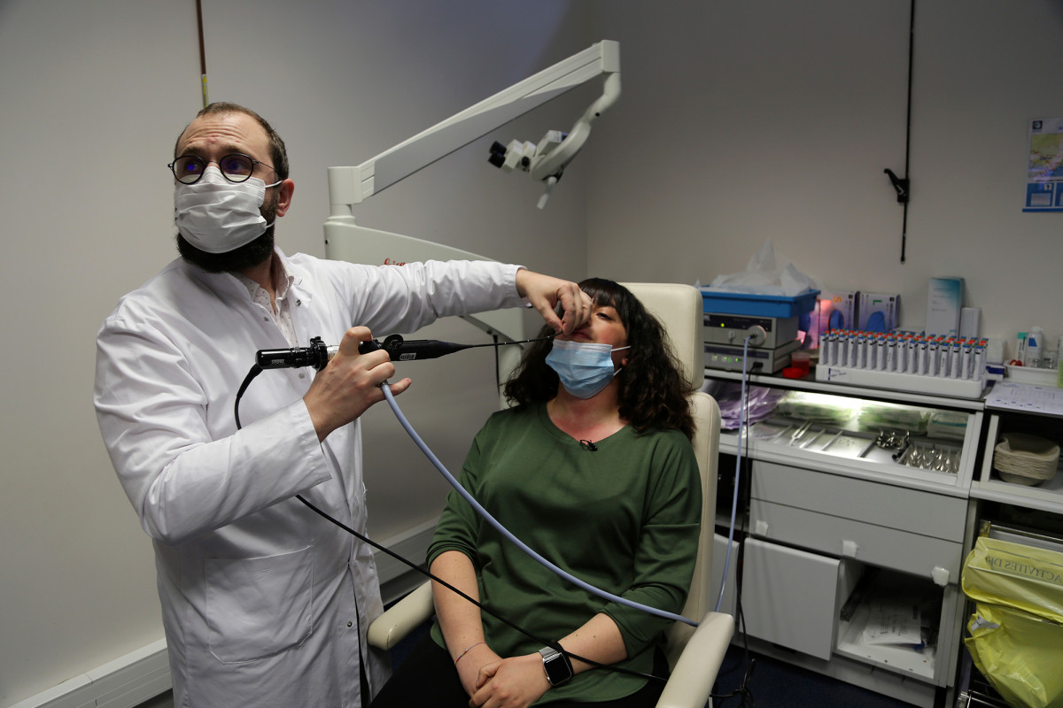 The long-term agony of the post-COVID-19 loss of
smell 1
