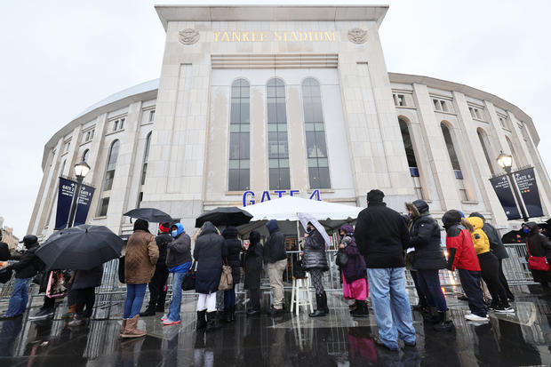 More COVID vaccine megasites open nationwide, including at
Yankee Stadium 1