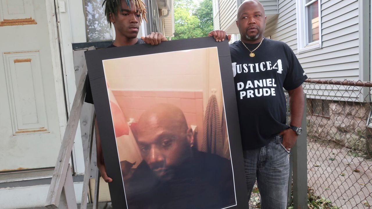 No charges against officers involved in Daniel Prude's
death 1