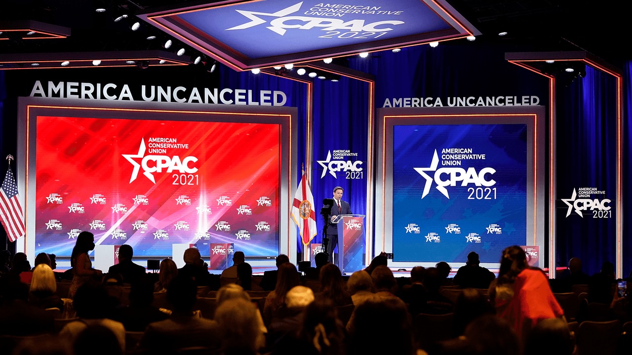 CPAC hosts booed for asking attendees to wear masks 1