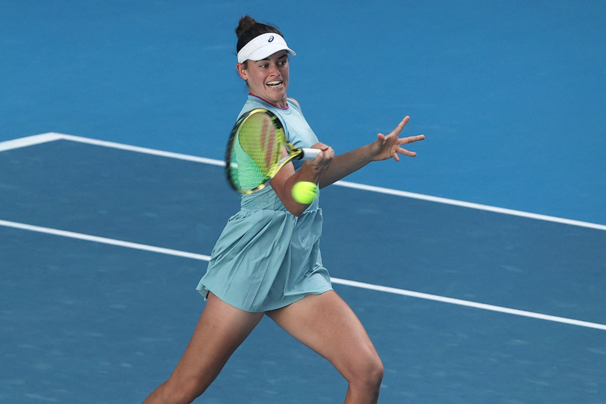 A mattress got Jennifer Brady though quarantine – and into
the Australian Open finals 1