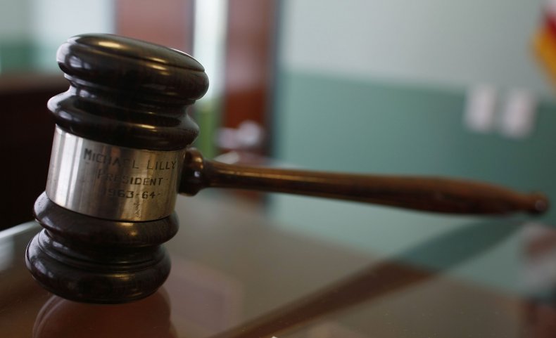 Pastor Arrested for Lockdown Violations to Appear in Court
After Week in Jail 1