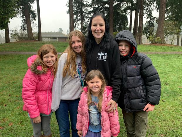Military families open up about facing food
insecurity 1