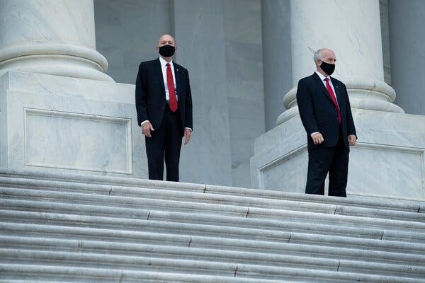 Bipartisan Senate Inquiry on Capitol Riot Will Begin With
Scrutiny of Security Failures 1