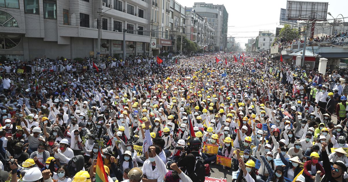 Protests swell after Myanmar junta raises specter of
force 1