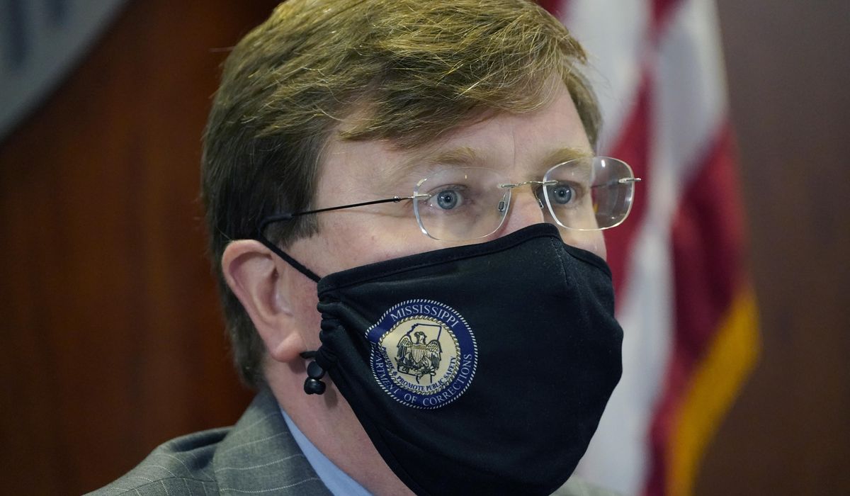 Mississippi governor extends mask mandate for most of
state 1