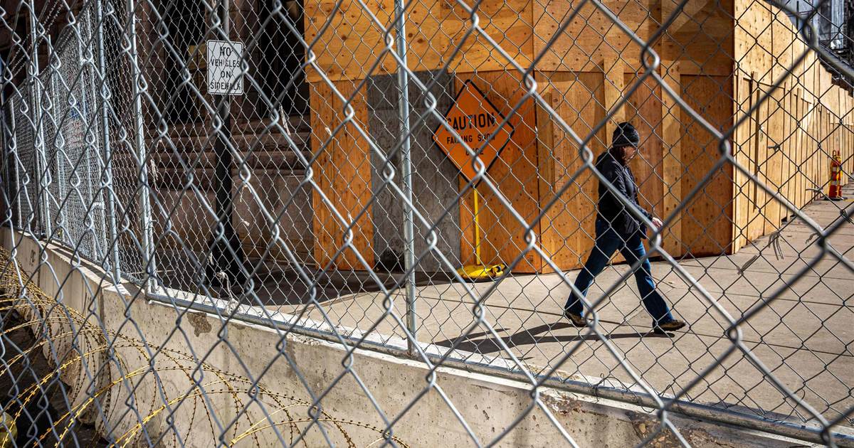 Minneapolis prepares for potential unrest ahead of trial in
George Floyd killing 1