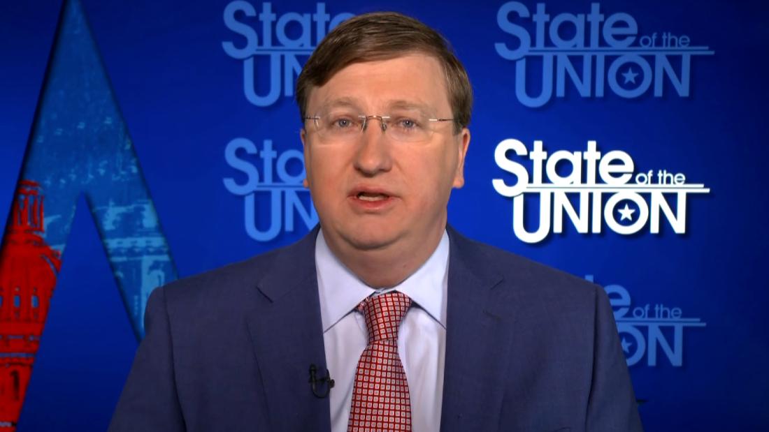 Mississippi gov. encourages residents to wear masks despite
dropping mandate 1
