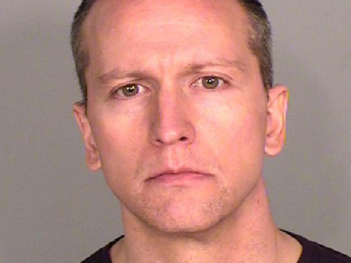 Watch live: Derek Chauvin goes on trial for George Floyd’s
death 1