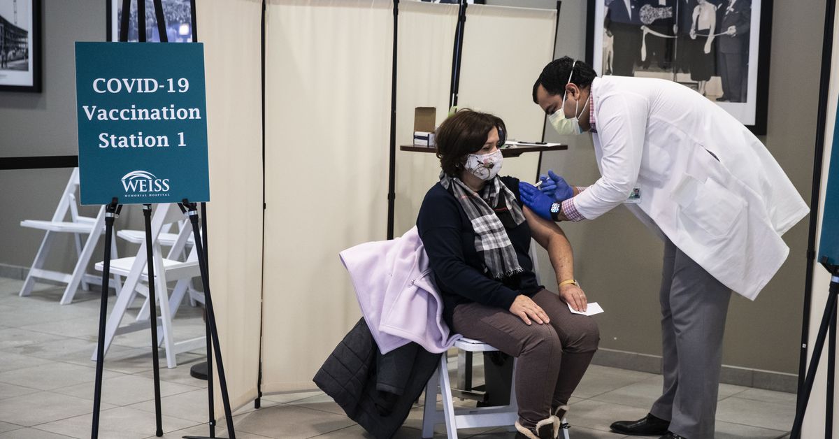 State’s daily COVID-19 vaccine rate dips a bit, but Pritzker
pushing for 100,000 shots a day soon: ‘That is tremendous’ 1