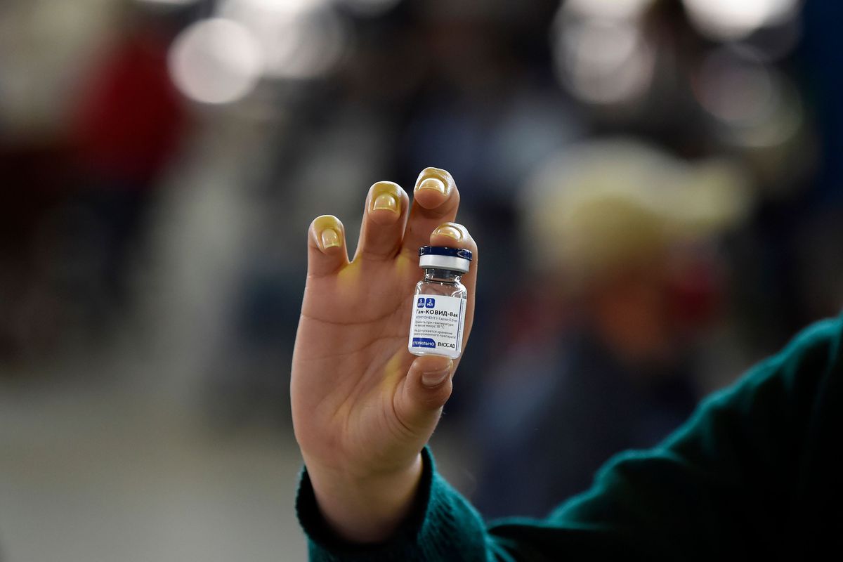 ‘Nyet, thanks’: Two-thirds of polled Russians don’t want
Sputnik vaccine and think coronavirus was developed as biological
weapon 1 ‘Nyet, thanks’: Two-thirds of polled Russians don’t want
Sputnik vaccine and think coronavirus was developed as biological
weapon 1
