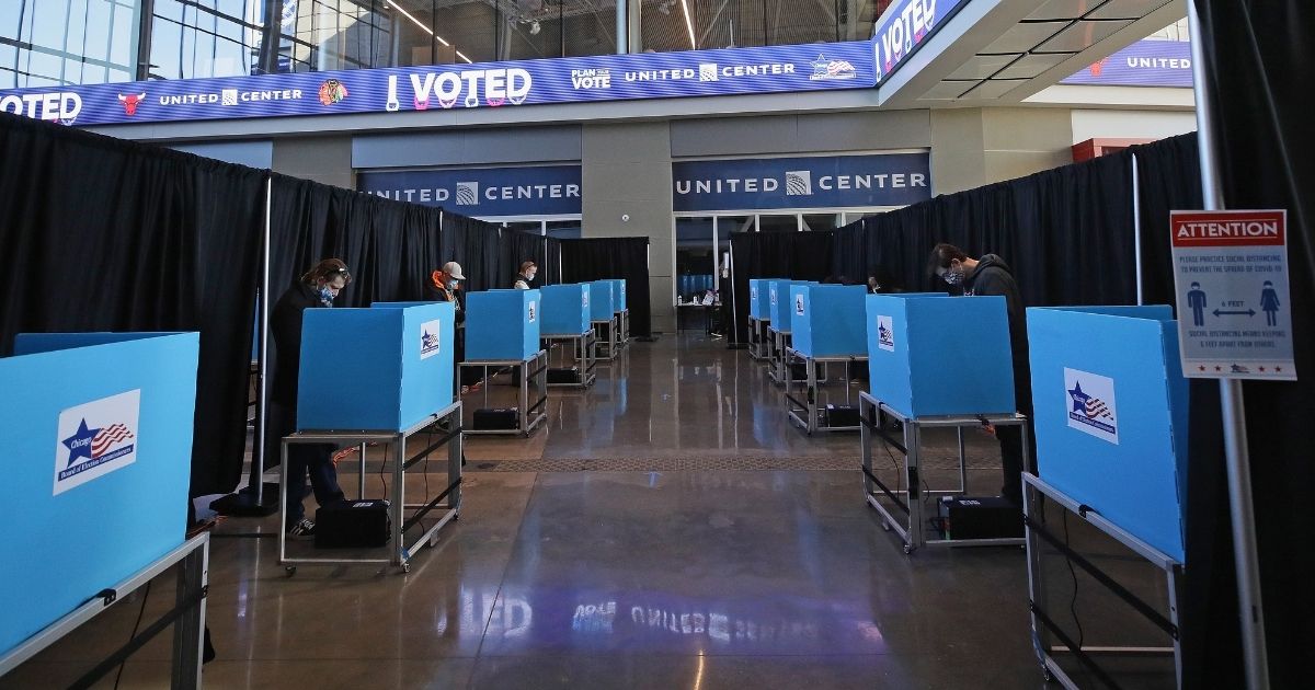 DA’s Office: 5 People Charged with Voter Fraud Related to
2020 General Election 1