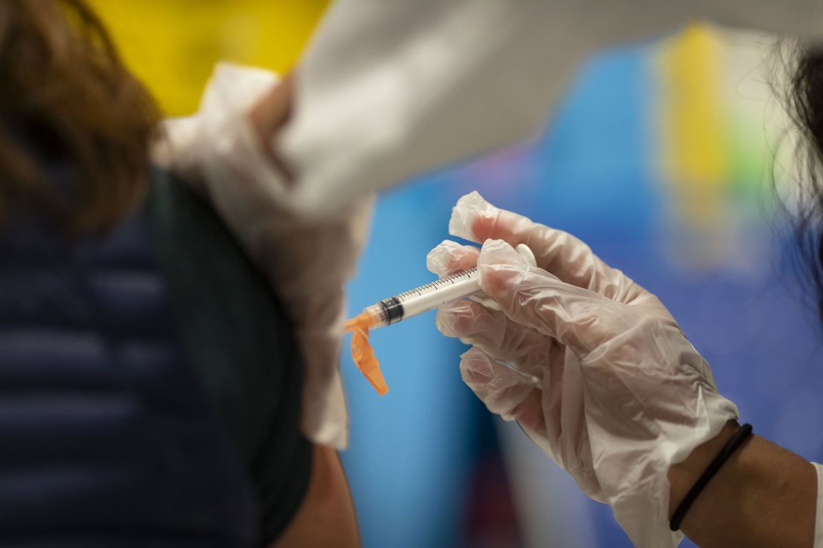 Doctors work to dispel COVID-19 vaccine misinformation:
‘There is no evidence that the vaccine can lead to loss of
fertility’ 1 Doctors work to dispel COVID-19 vaccine misinformation:
‘There is no evidence that the vaccine can lead to loss of
fertility’ 1