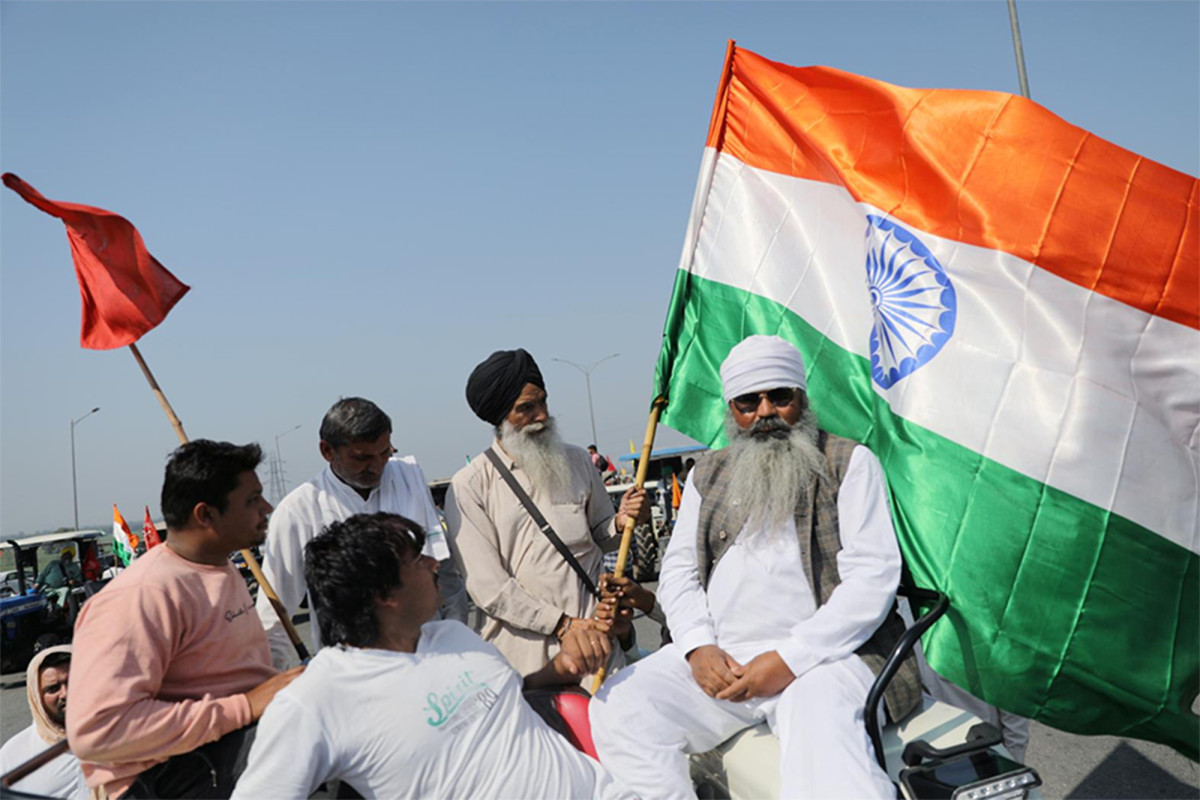Indian farmers block highway outside Delhi marking 100th day
of protest 1