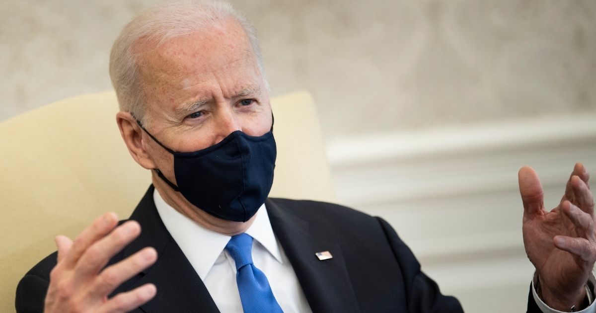 ‘Uniter-in-Chief’: Biden Says Lifting Mask Mandates Is
‘Neanderthal Thinking’ 1