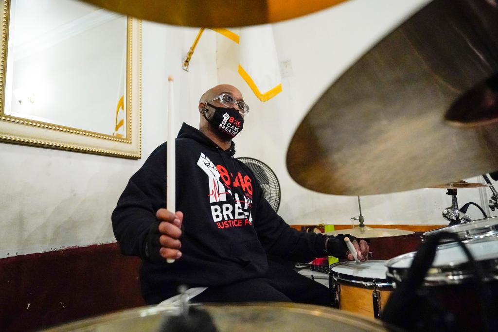 George Floyd kin joins protest anthem album project 1