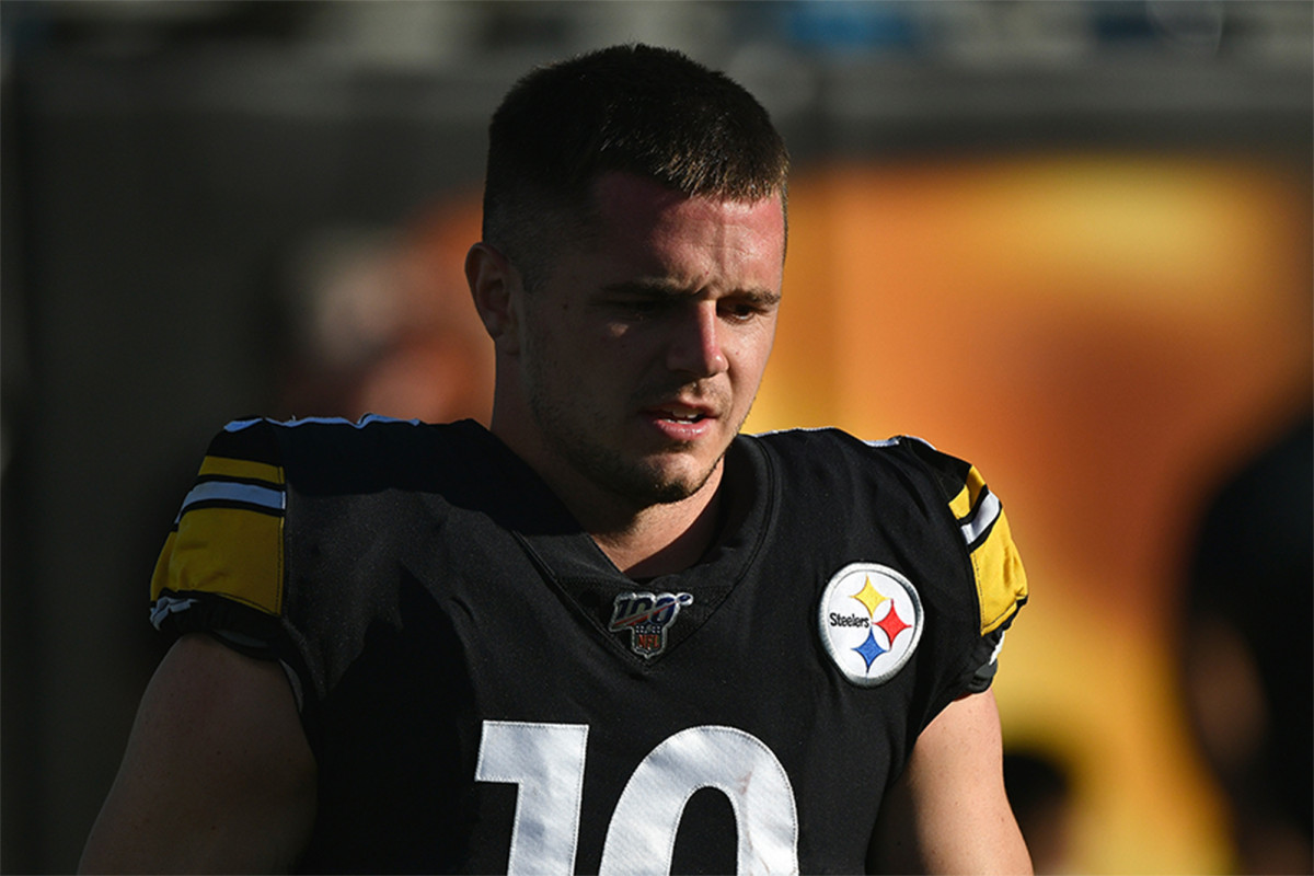NFL wide receiver Ryan Switzer’s baby boy hospitalized with
COVID-19 1