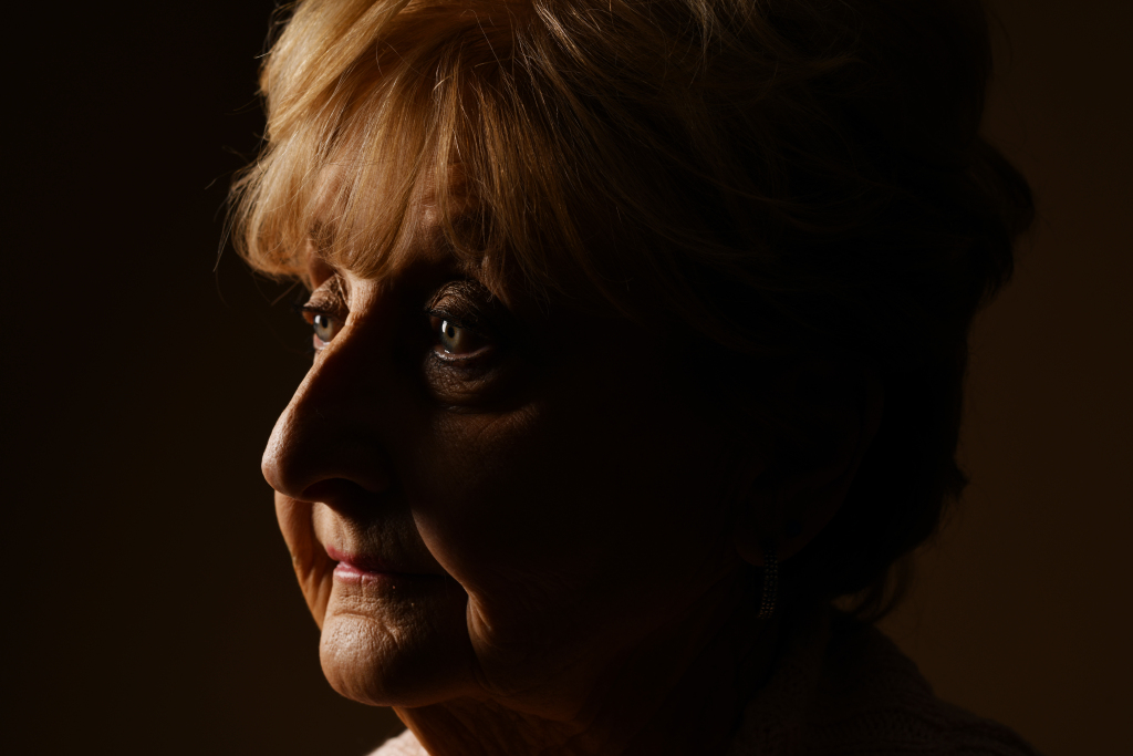 “People were stopping to stare”: First Coloradan who tested
positive for COVID-19 tells her story 1