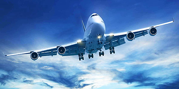 Jewish family ejected from flight, passengers say due to
maskless baby 1