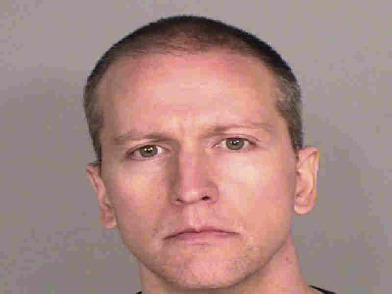 Trial Of Former Officer Derek Chauvin Set To Begin
Monday 1