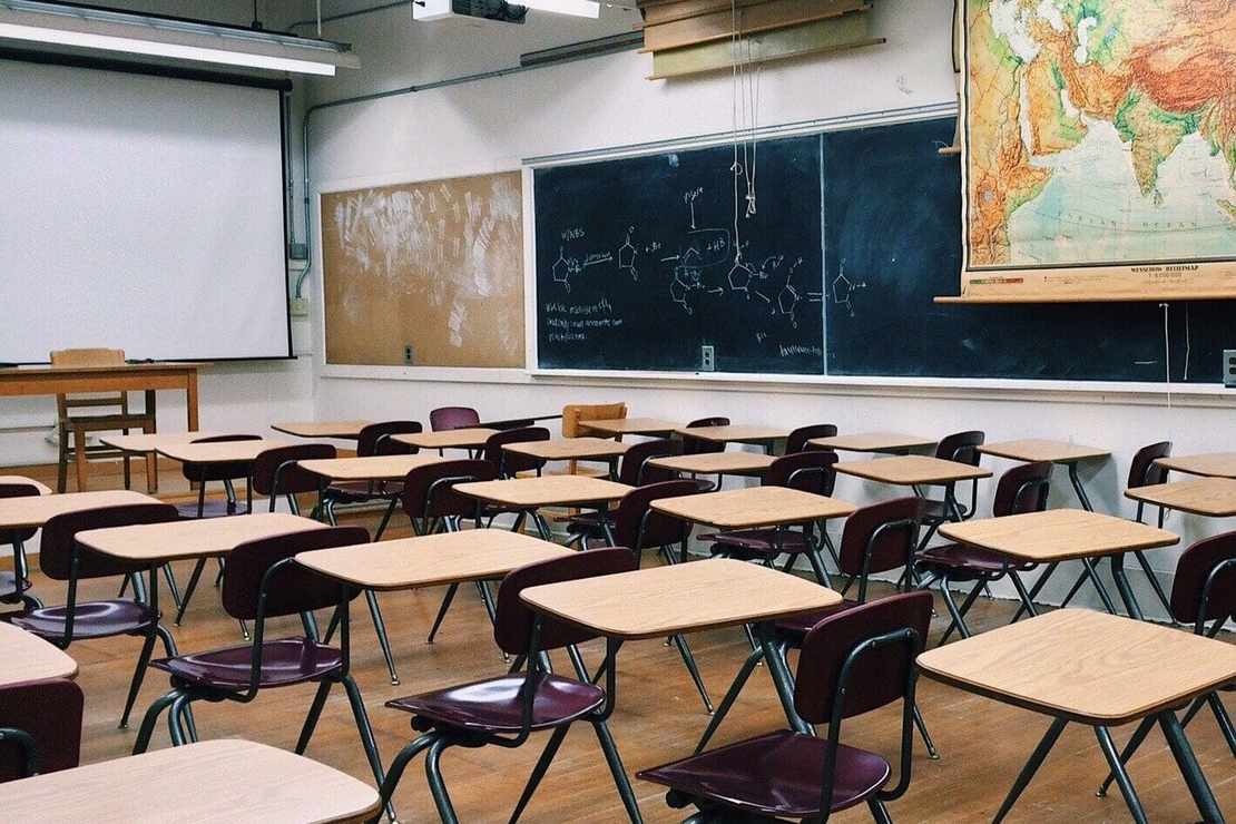 Most American Schools Are Damaging Your Child 1