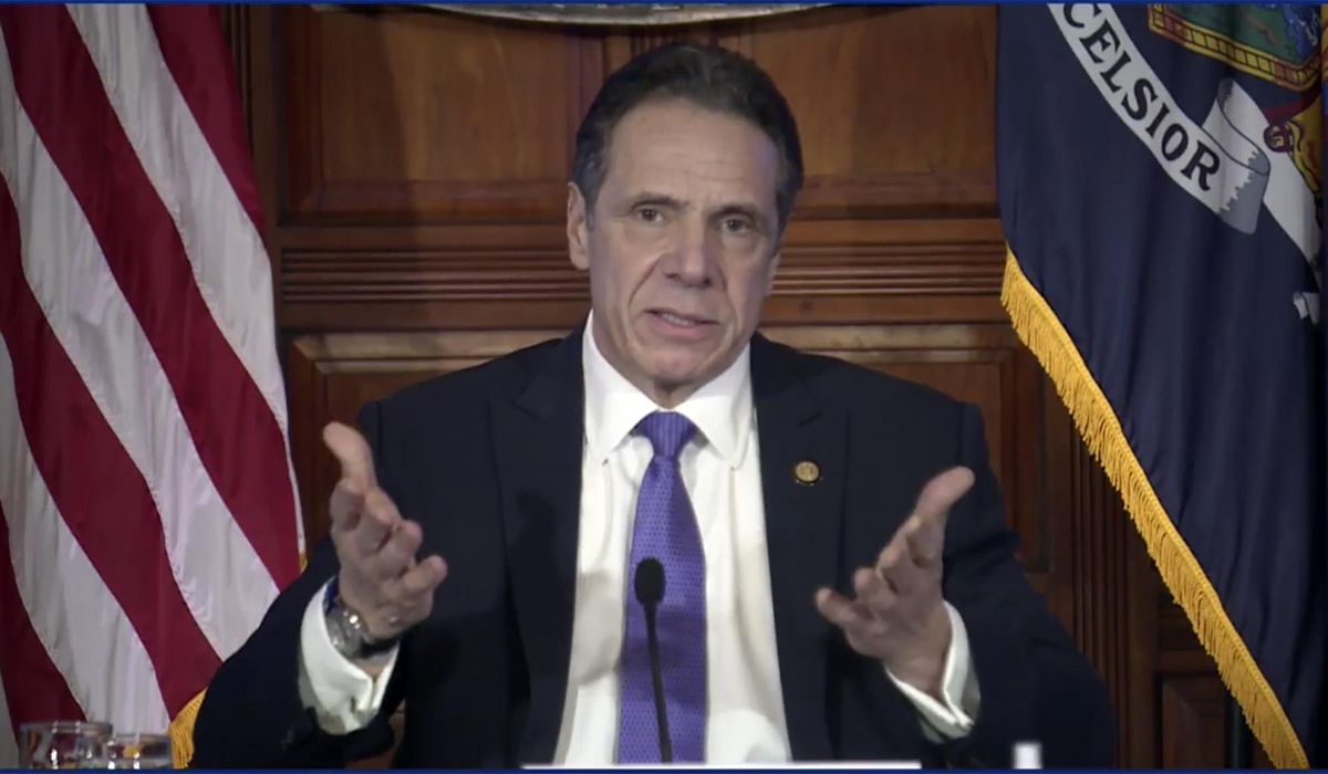 Another ex-aide calls Cuomo's office conduct
inappropriate 1