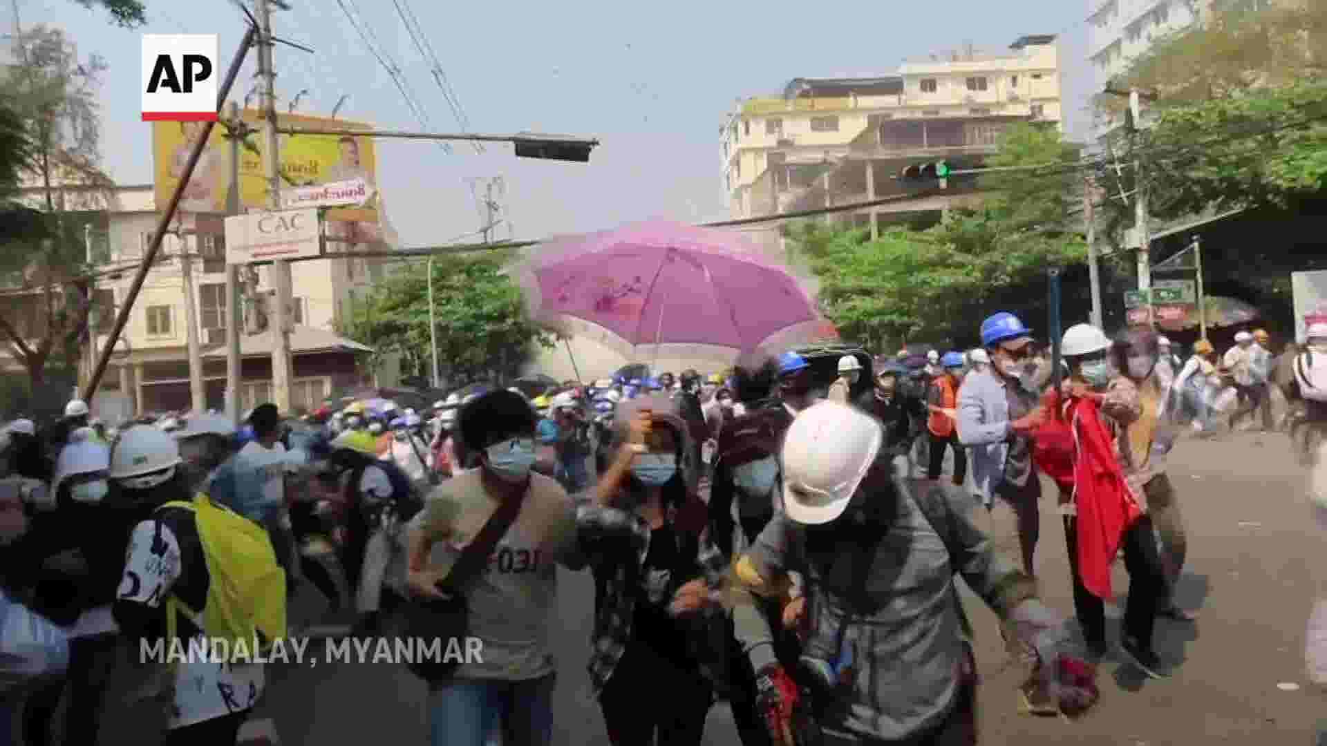 Police break up protests as Myanmar crisis heightens 1