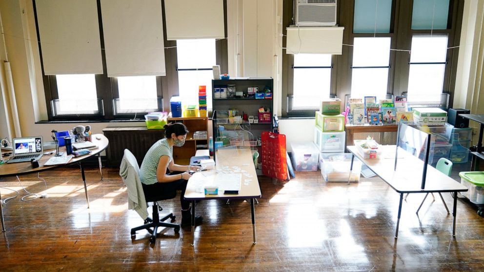 Reopening hurdles linger for schools, despite rescue
funding 1