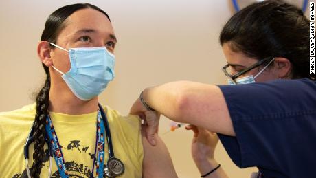 Anyone in Oklahoma can now get the Covid-19 vaccine, thanks
to several Native tribes 1