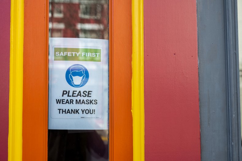 Anti-Mask Mayoral Candidate Caught on Camera Assaulting
Store Employee 1