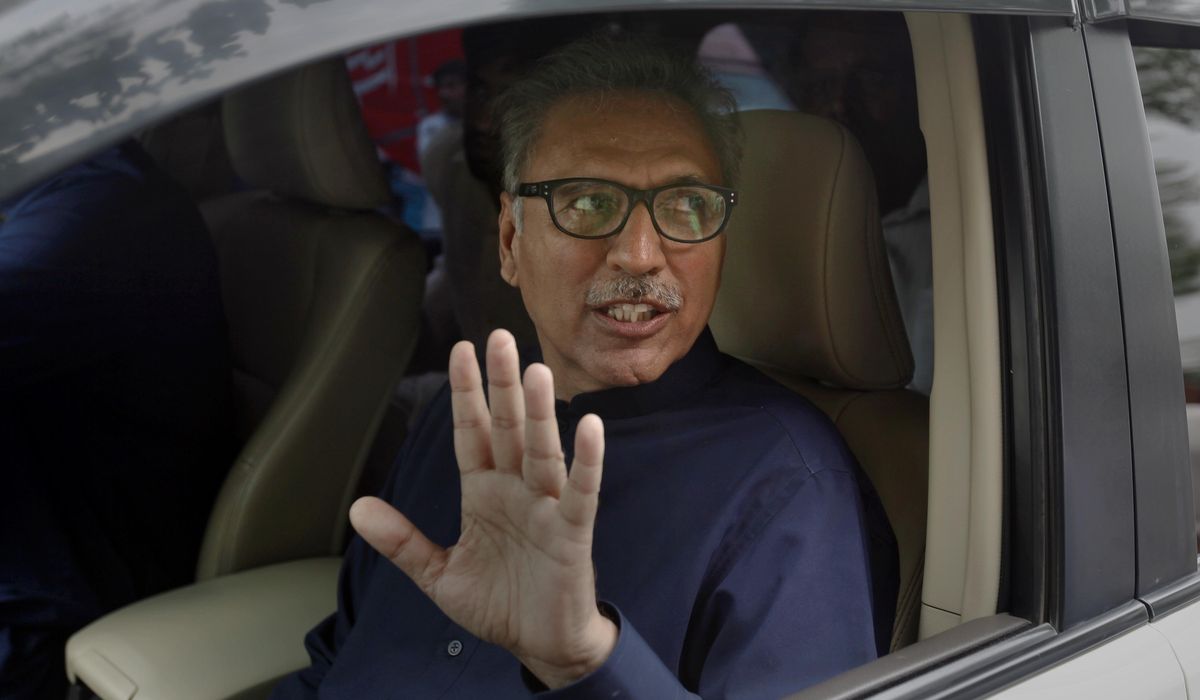 Pakistan's president says he's positive for
coronavirus 1